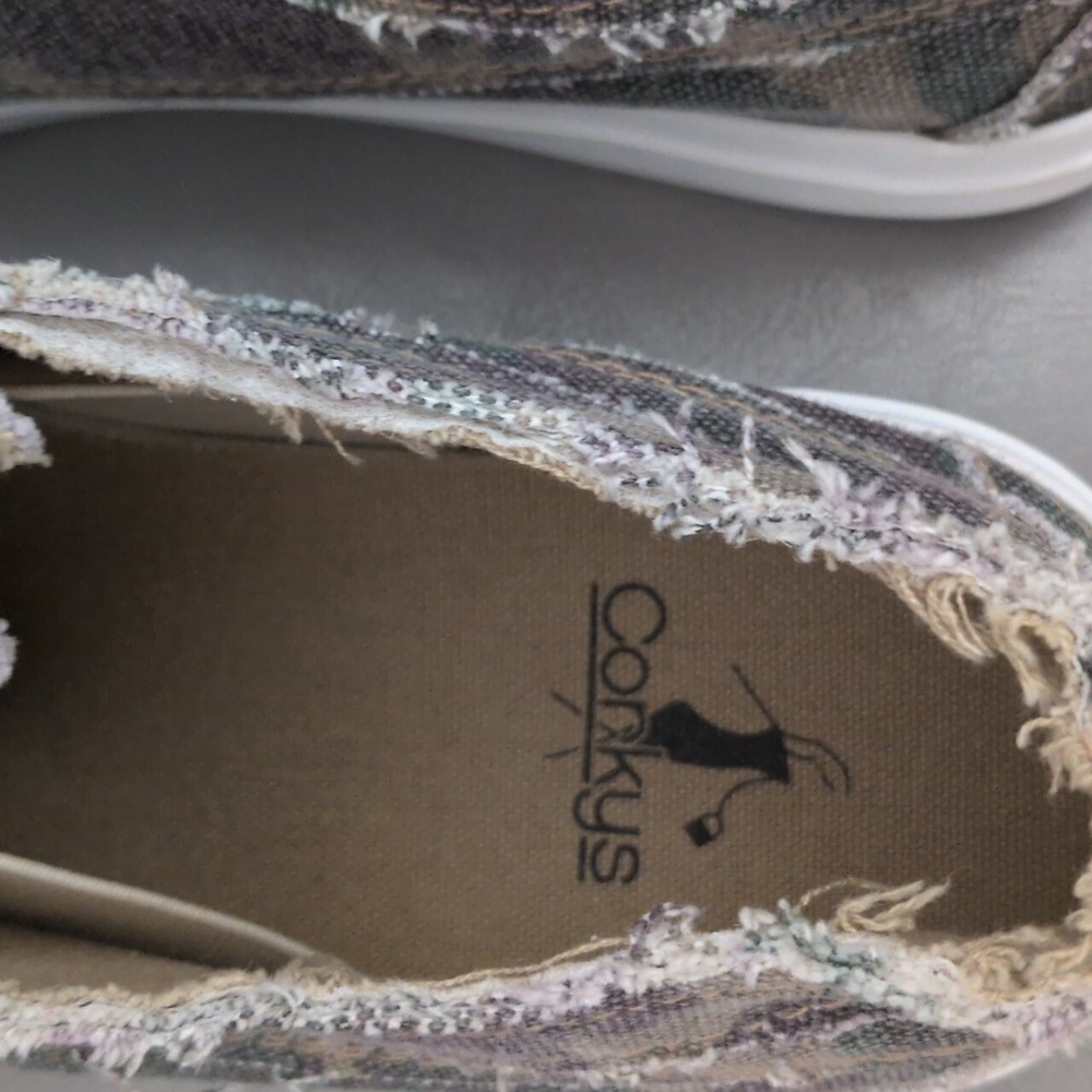Corky's Babalu Slip On Sneakers - Picture 3 of 6